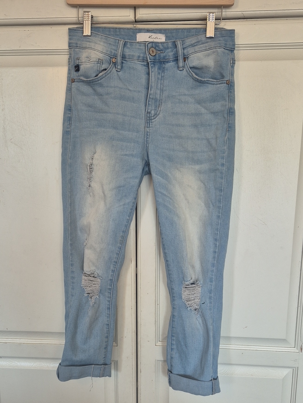 KanCan Light Wash Distressed Cropped Boyfriend Jeans